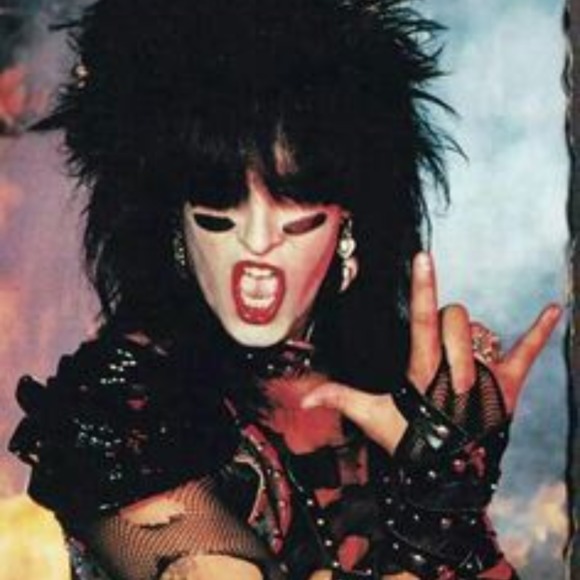 nikkisixx75